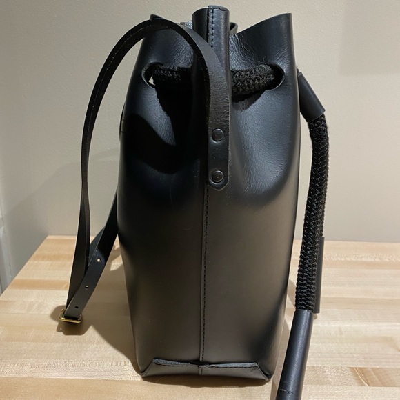 The Stowe Leather Brady Bucket Bag - Picture 2 of 7
